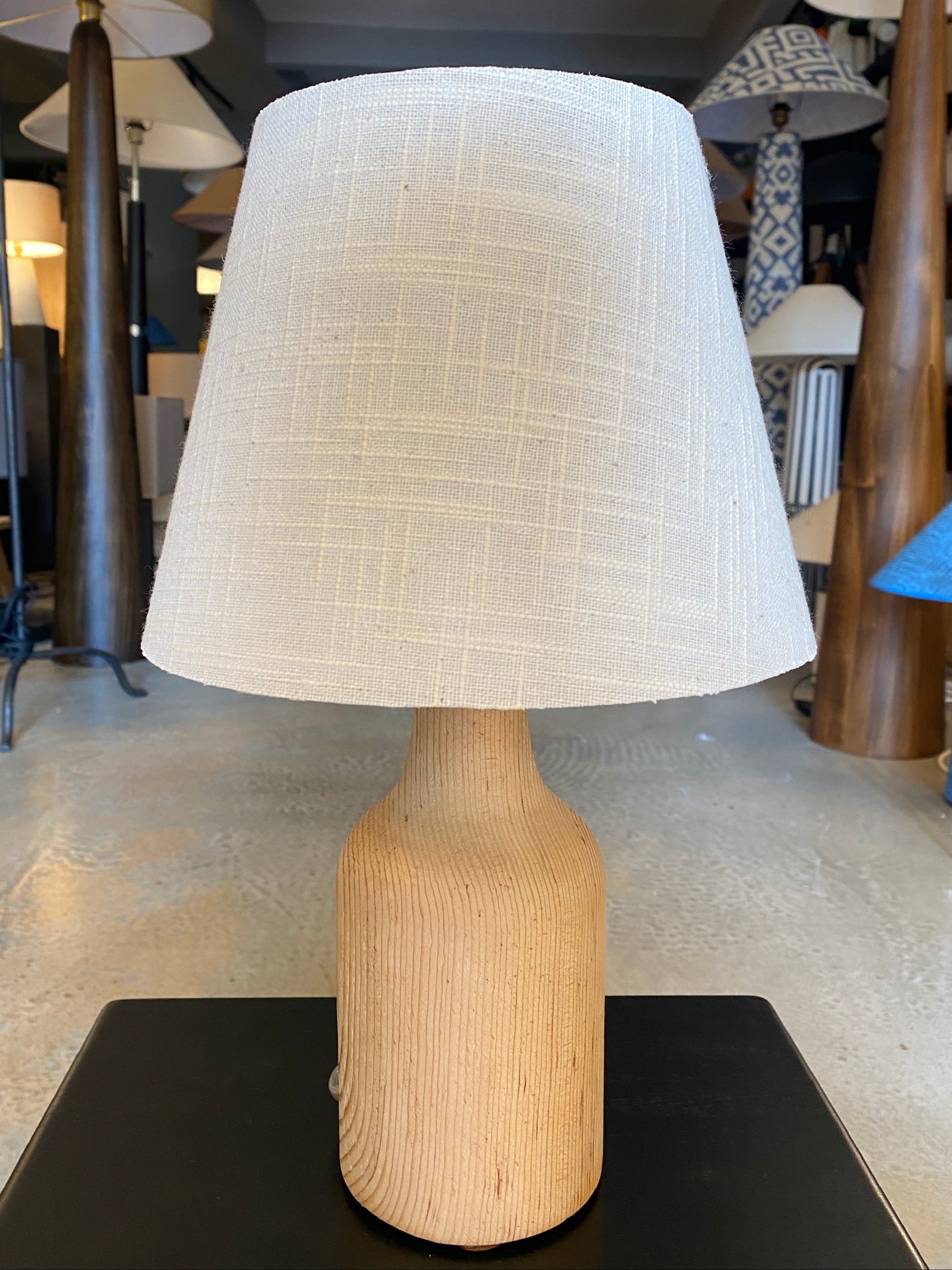 Ahşap Abajur Modern Şık Yatak Odası Salon Masa Lambası