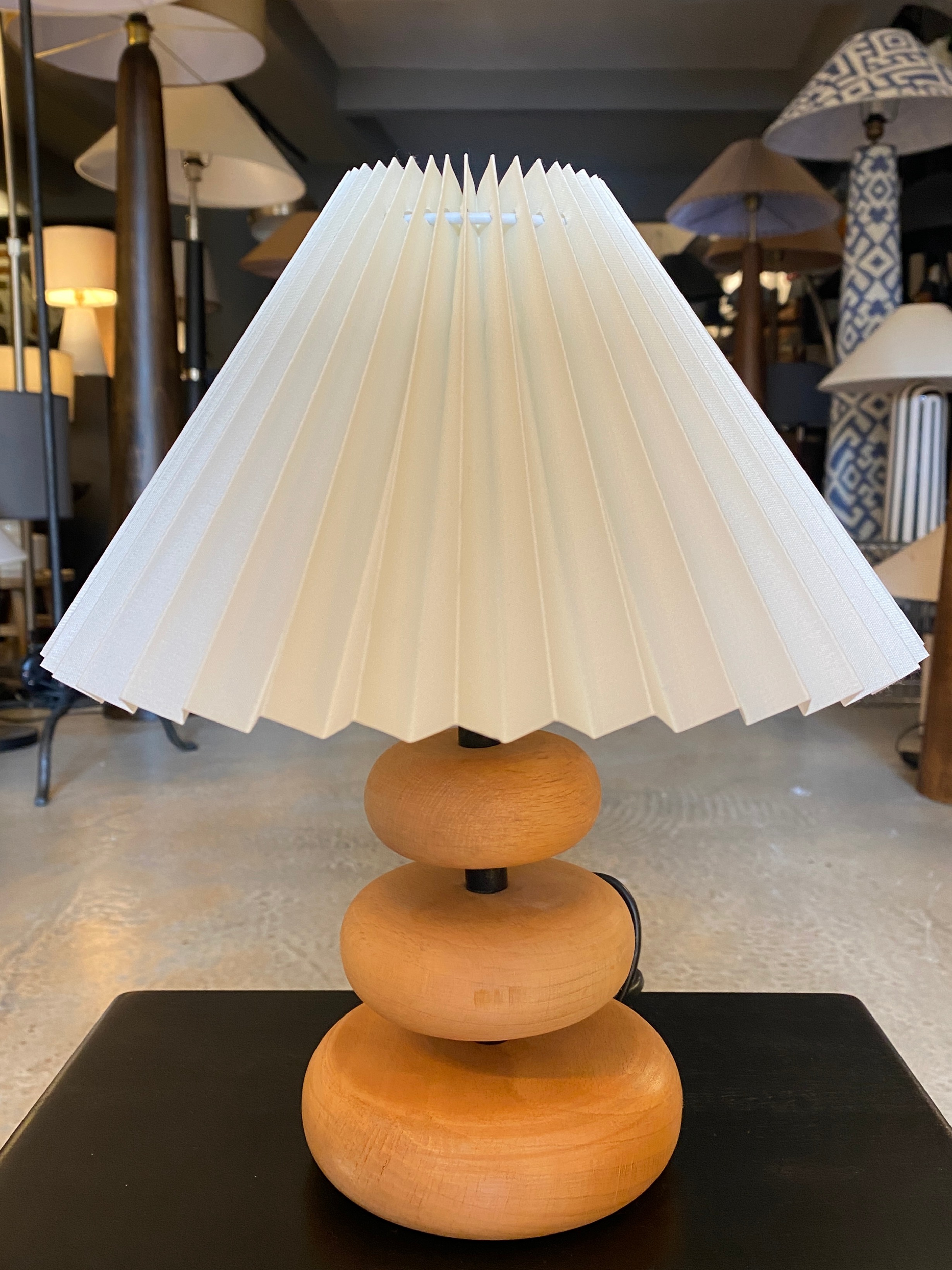 Ahşap Ayaklı Abajur