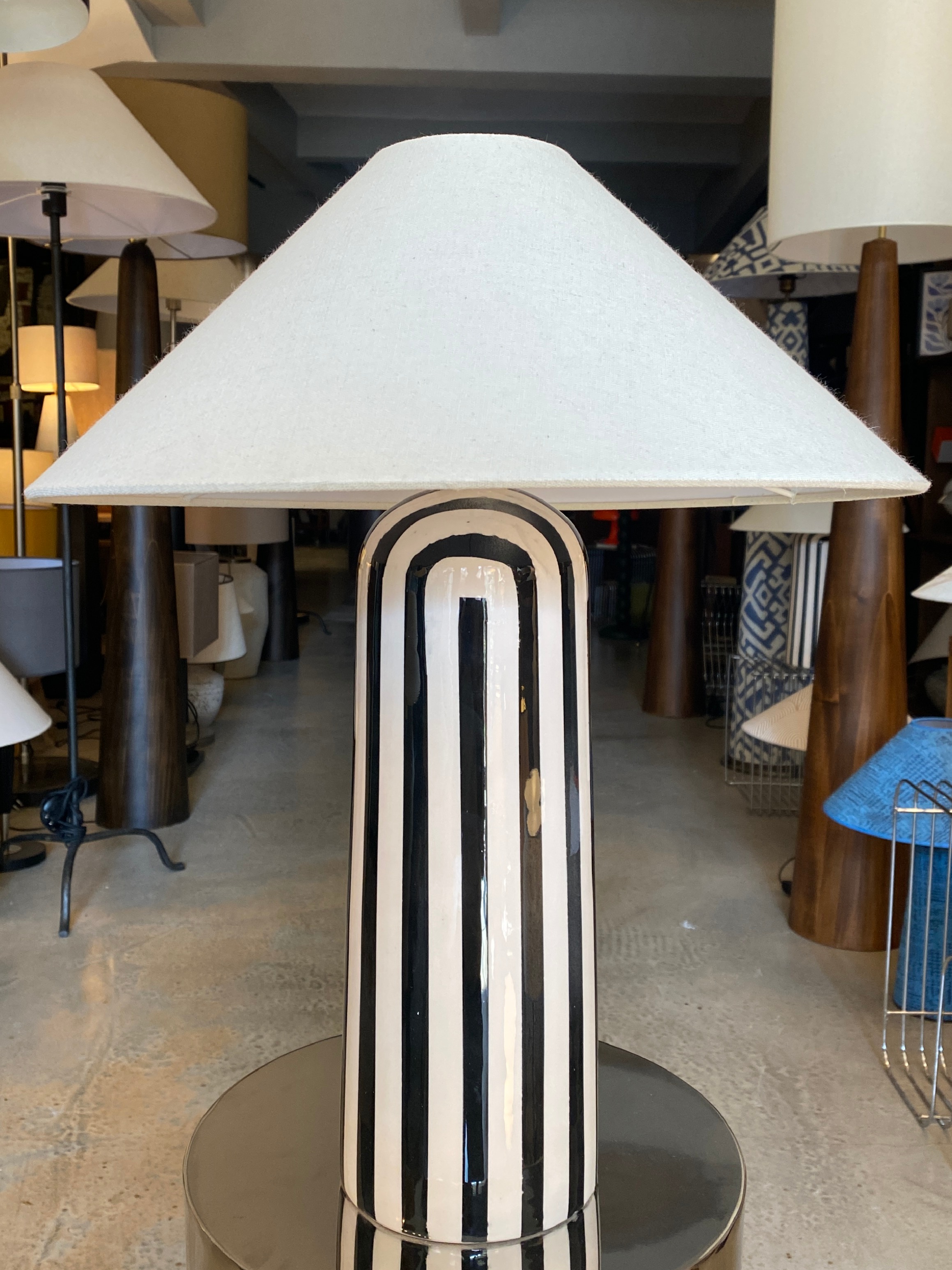 ÇİZGİLİ SERAMİK ABAJUR