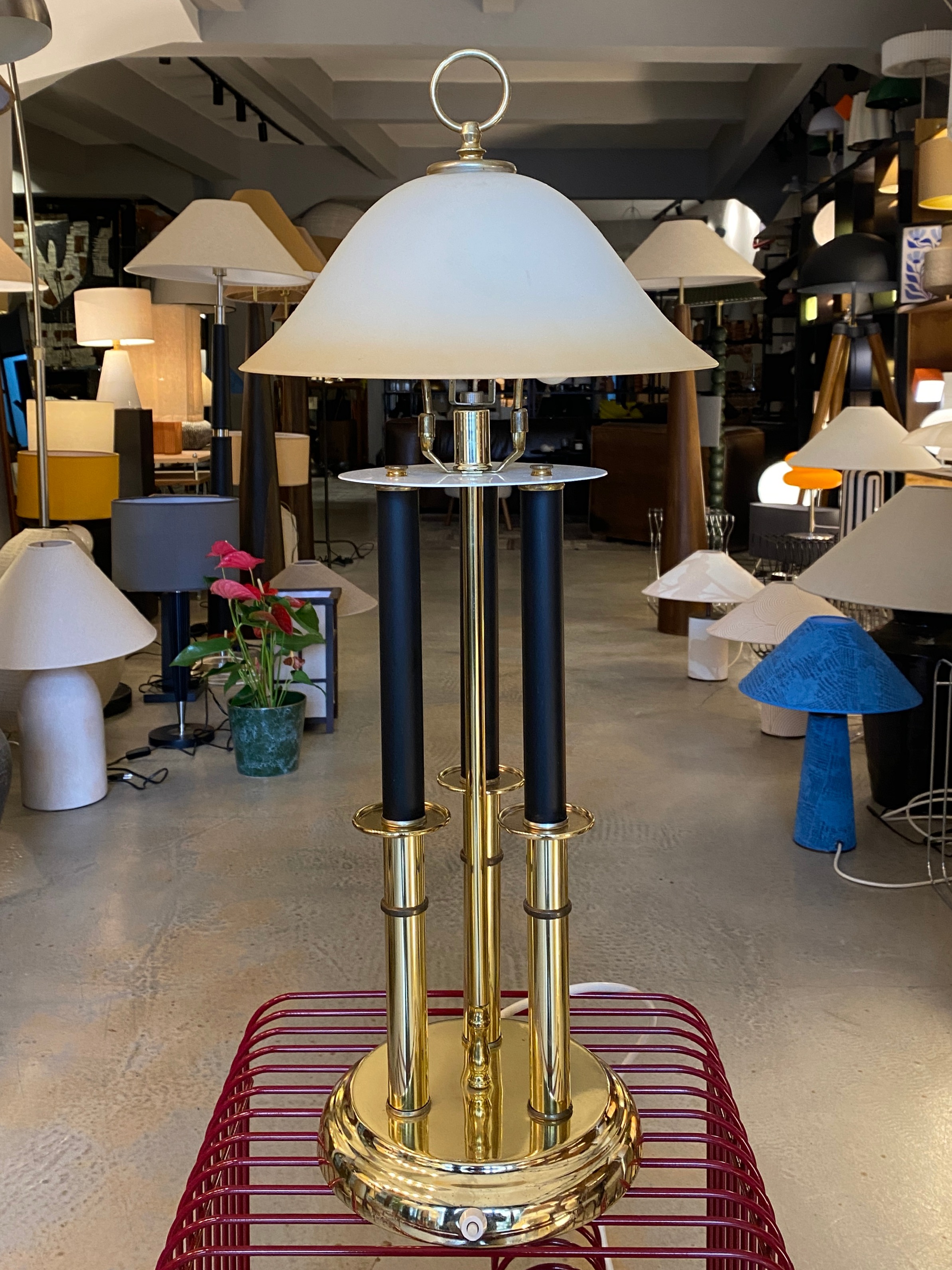 ANTİKA OPAL CAMLI ABAJUR