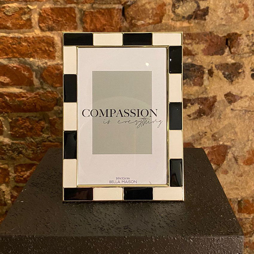 Bliss Çerçeve Siyah-Beyaz