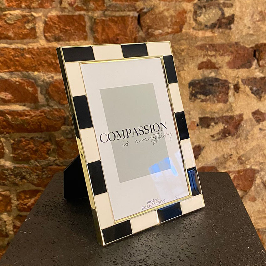 Bliss Çerçeve Siyah-Beyaz