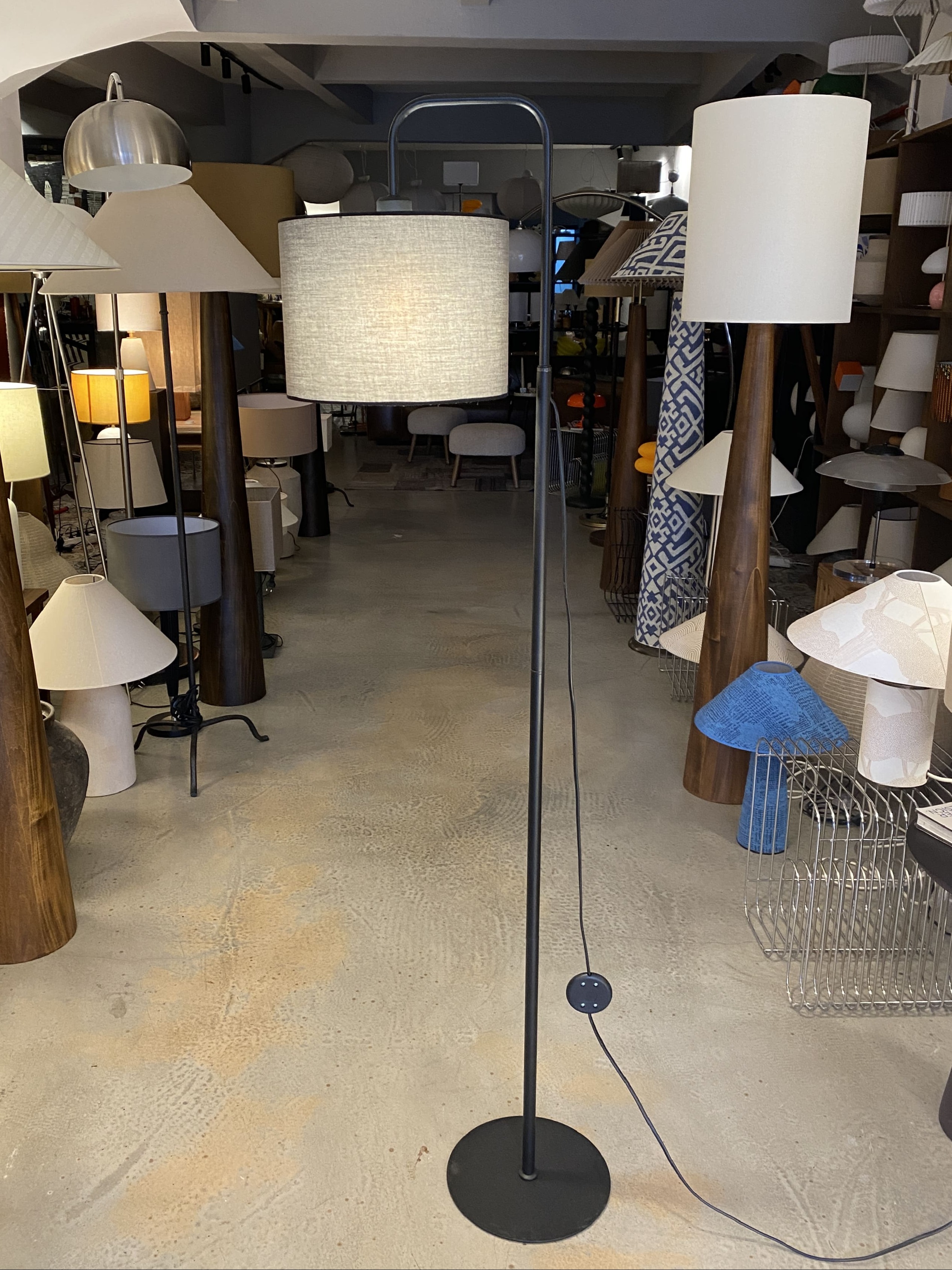 Bohhem Suitable Metal Gövdeli Antrasit Kumaş Başlık GRİ