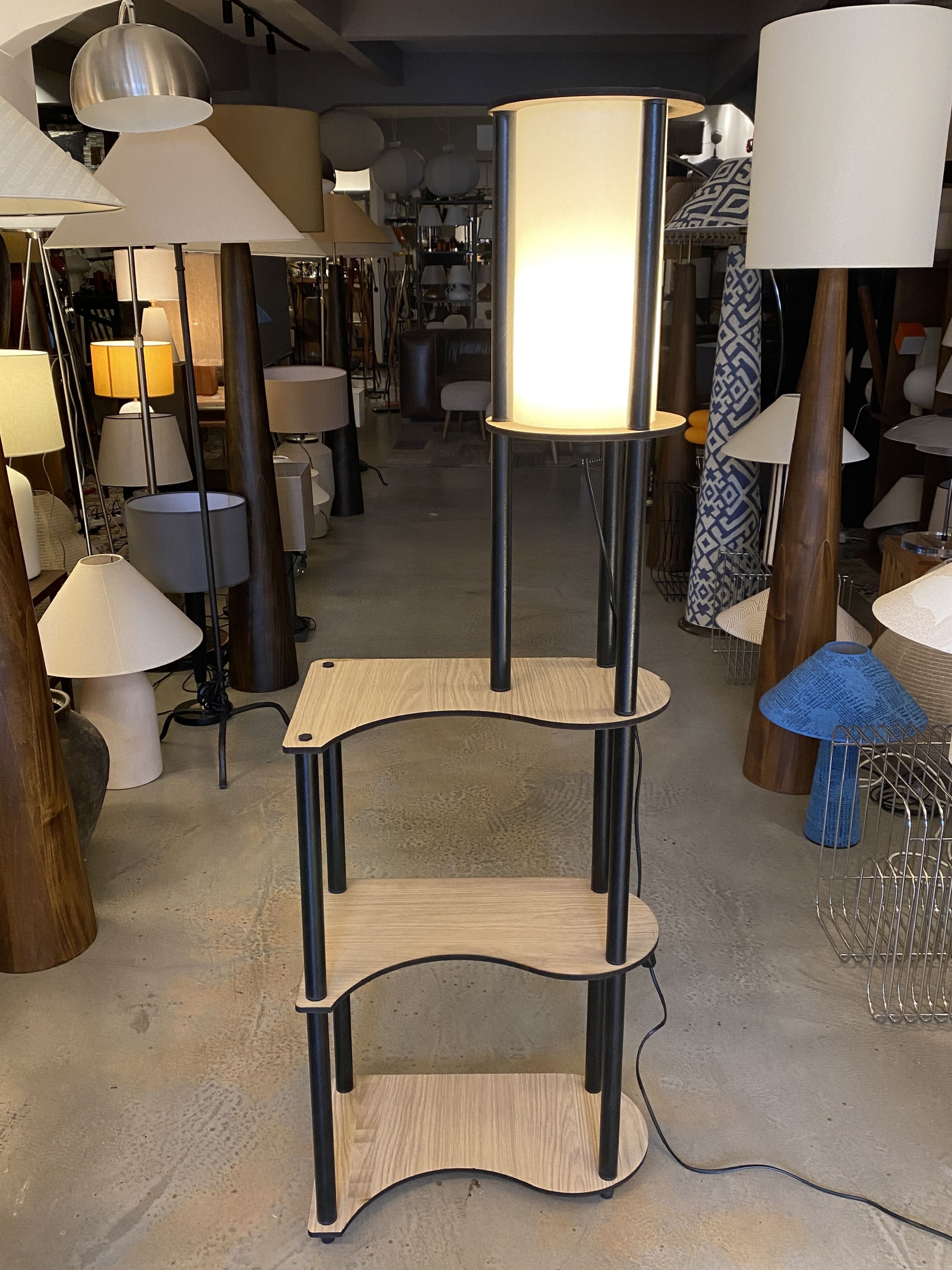 Vilinze Jedi Ahşap LED Dekoratif Ayaklı Lambader