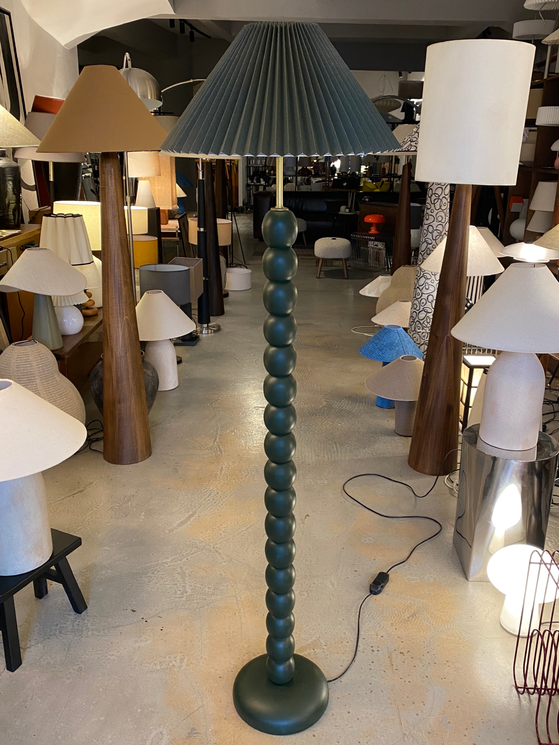 BONCUK GÖVDELİ YEŞİL LAMBADER