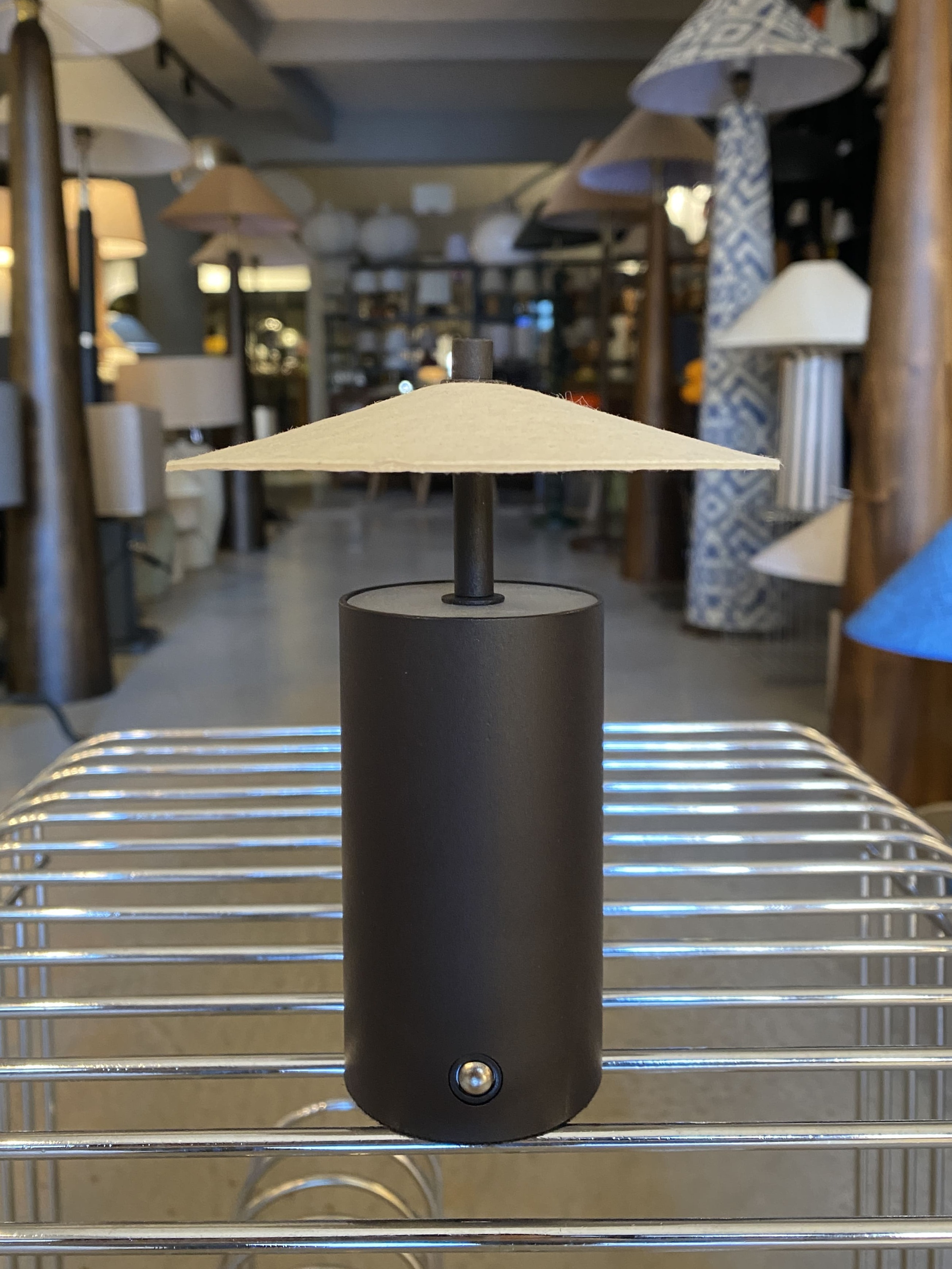 KAĞIT ABAJURLU LED ABAJUR