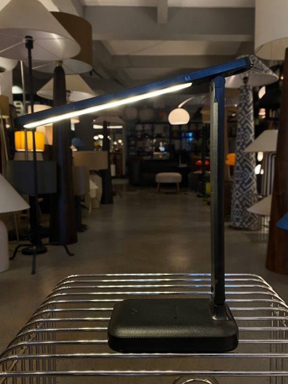 Şarjlı Masa Lambası 3 Renk Dokunmatik